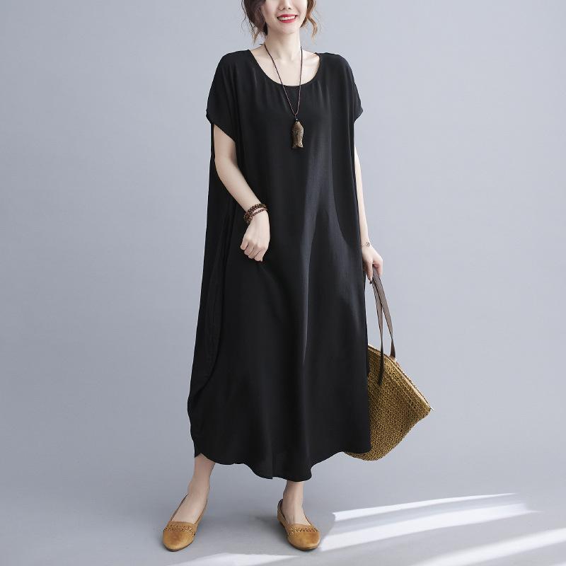 The Long Dress Is Loose for Summer