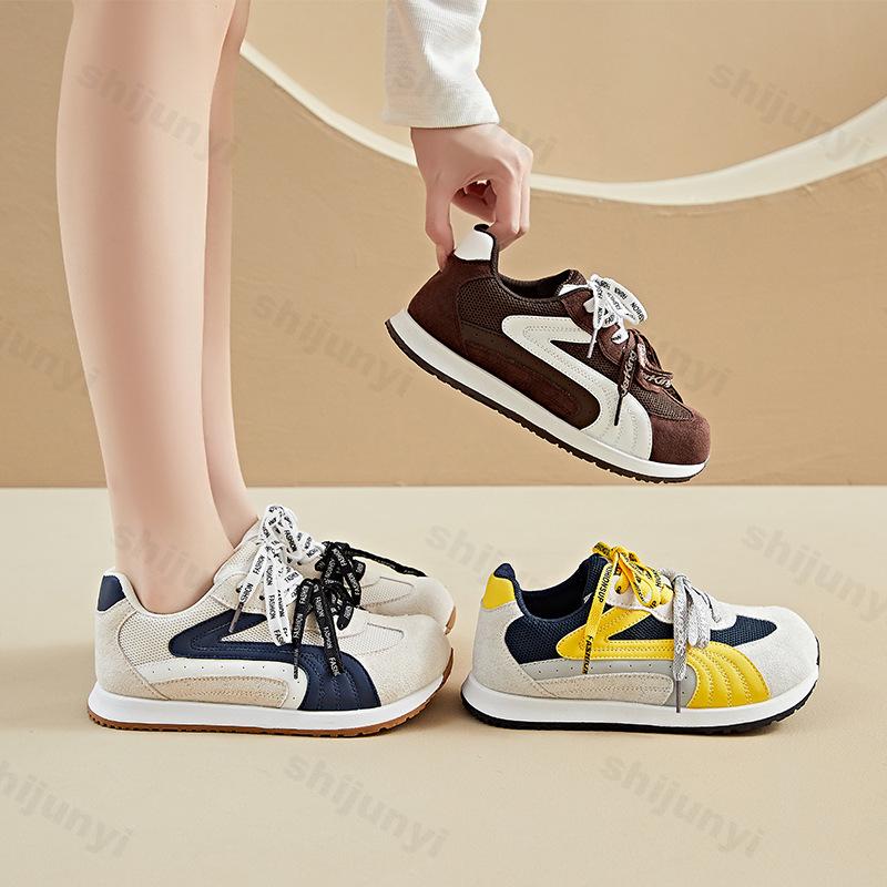 Women Sports Shoes 2026 Autumn Comfortable Anti Slip Outdoor Shoes Wear-resistant Soft Soled Casual Shoes Breathable Sneakers