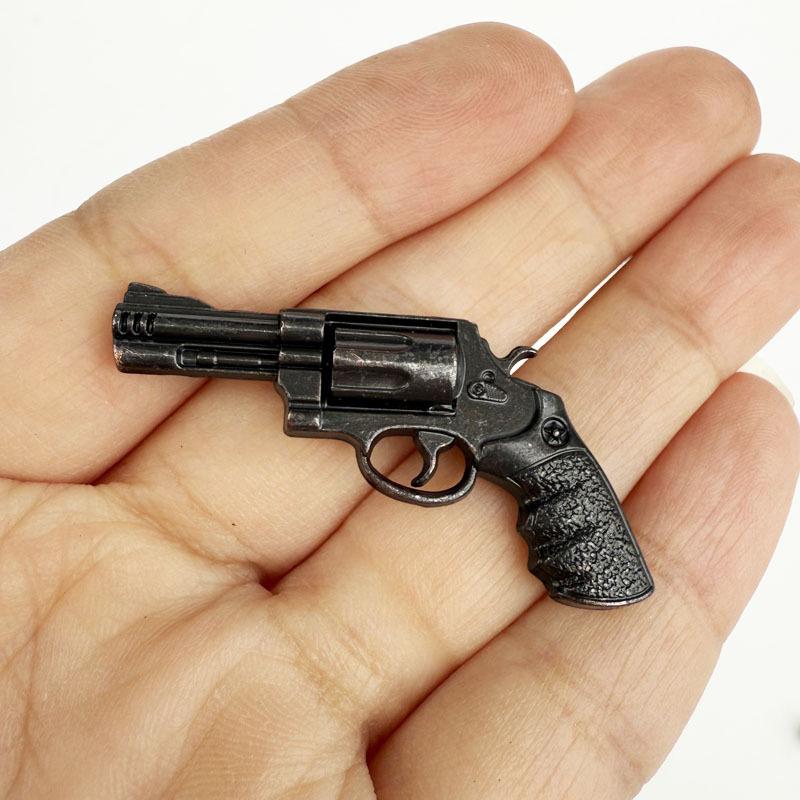 1/12 Dollhouse Mini Revolver Shooting Toy Dollhouse Figurines Soldier Scene Decoration Accessories Dolls House Photo Props