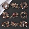 Elegante Strass-Kristall-Kranz-Brosche – Bunter Luxus-Corsagen-Pin