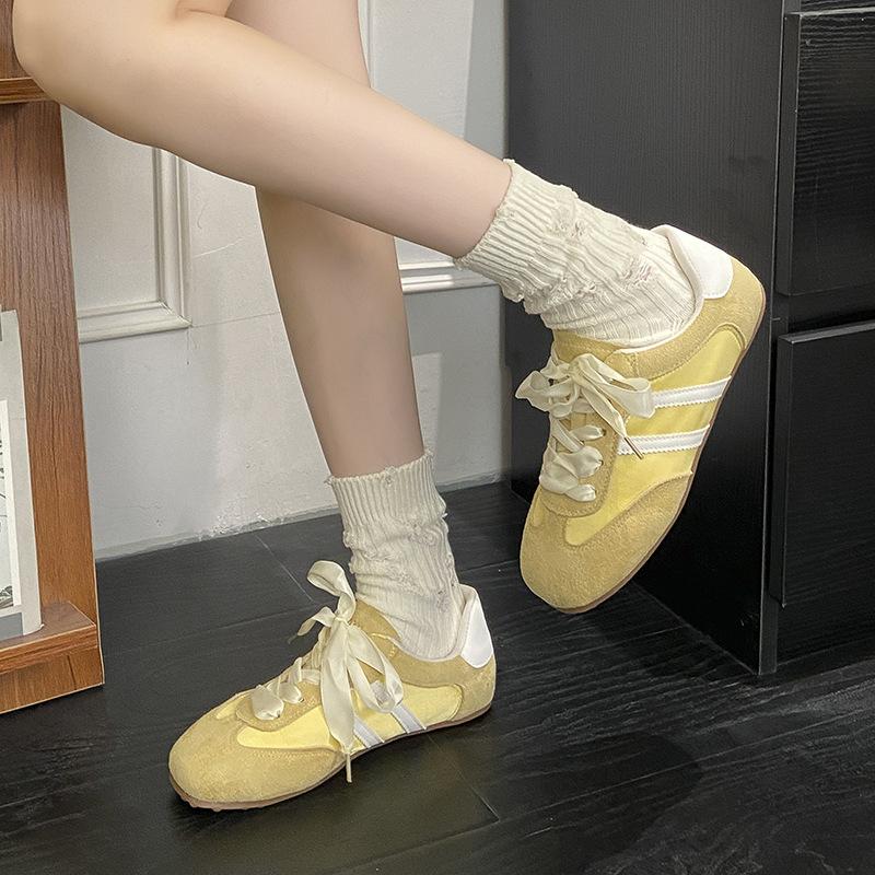 Ballet Retro Flat-bottomed German Training Shoes for Women's 2025 New Autumn Fashionable, Comfortable and Lightweight Sports and Leisure Forrest 