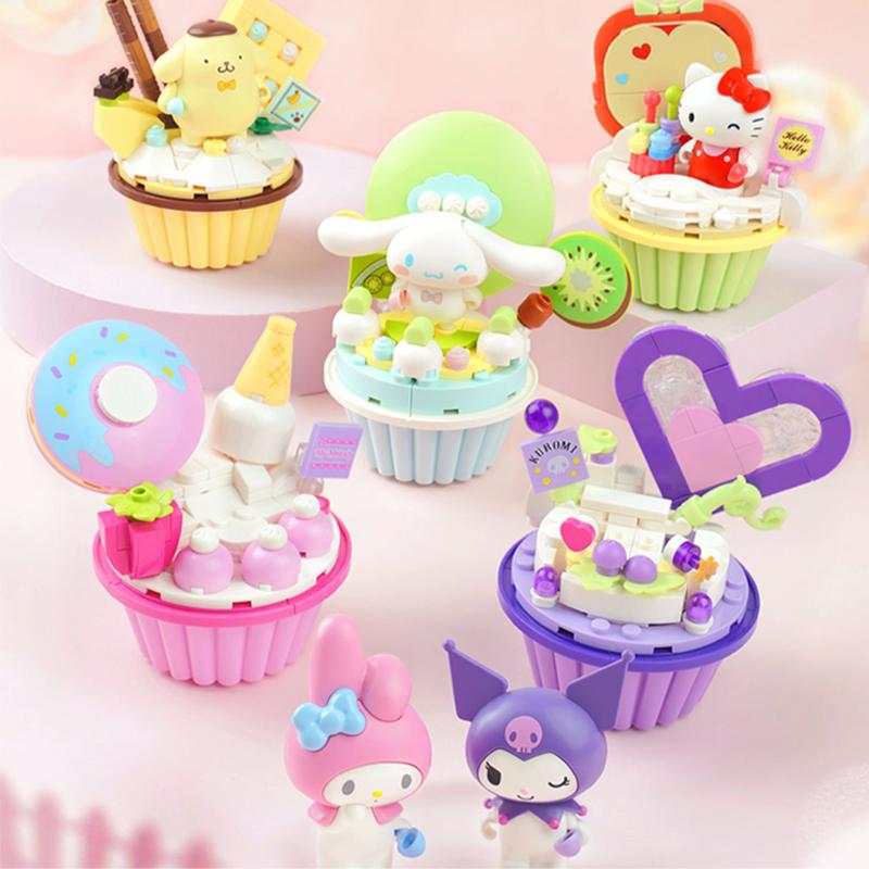 Non-Toxic Sanrio Series Kuromi Hello Kitty Building Blocks Cupcake Assembly Model Bricks Toys Cinnamoroll My Melody Desktop Ornaments