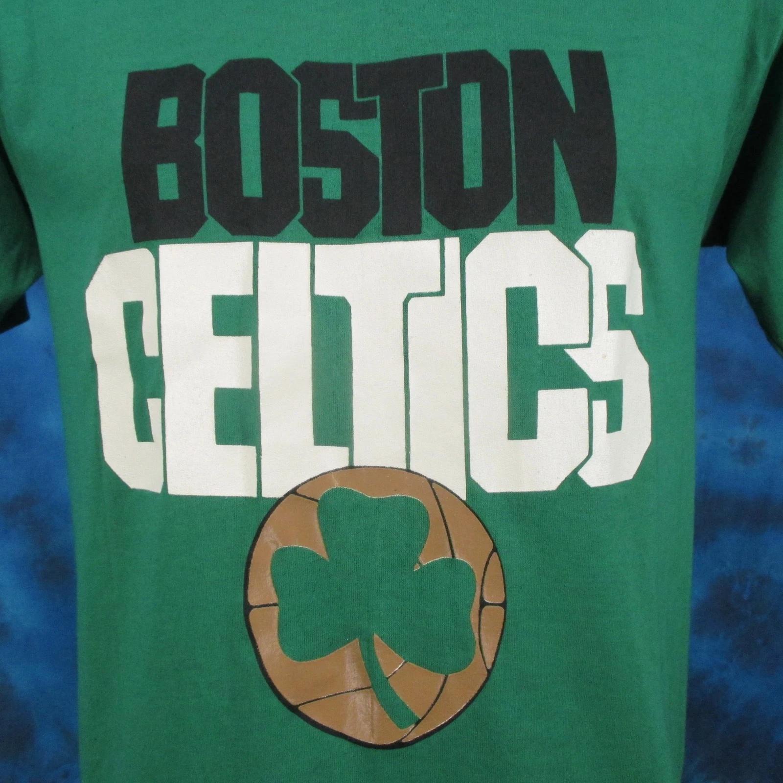 vintage 80s BOSTON CELTICS T-Shirt SMALL/MEDIUM basketball nba single stitch S
