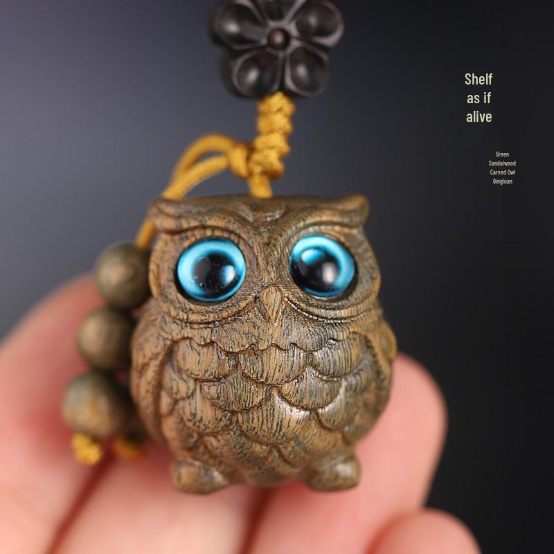 Green Sandalwood Owl Carved Keychain Pendant - Cute Keyring & Bag Charm for Men & Women