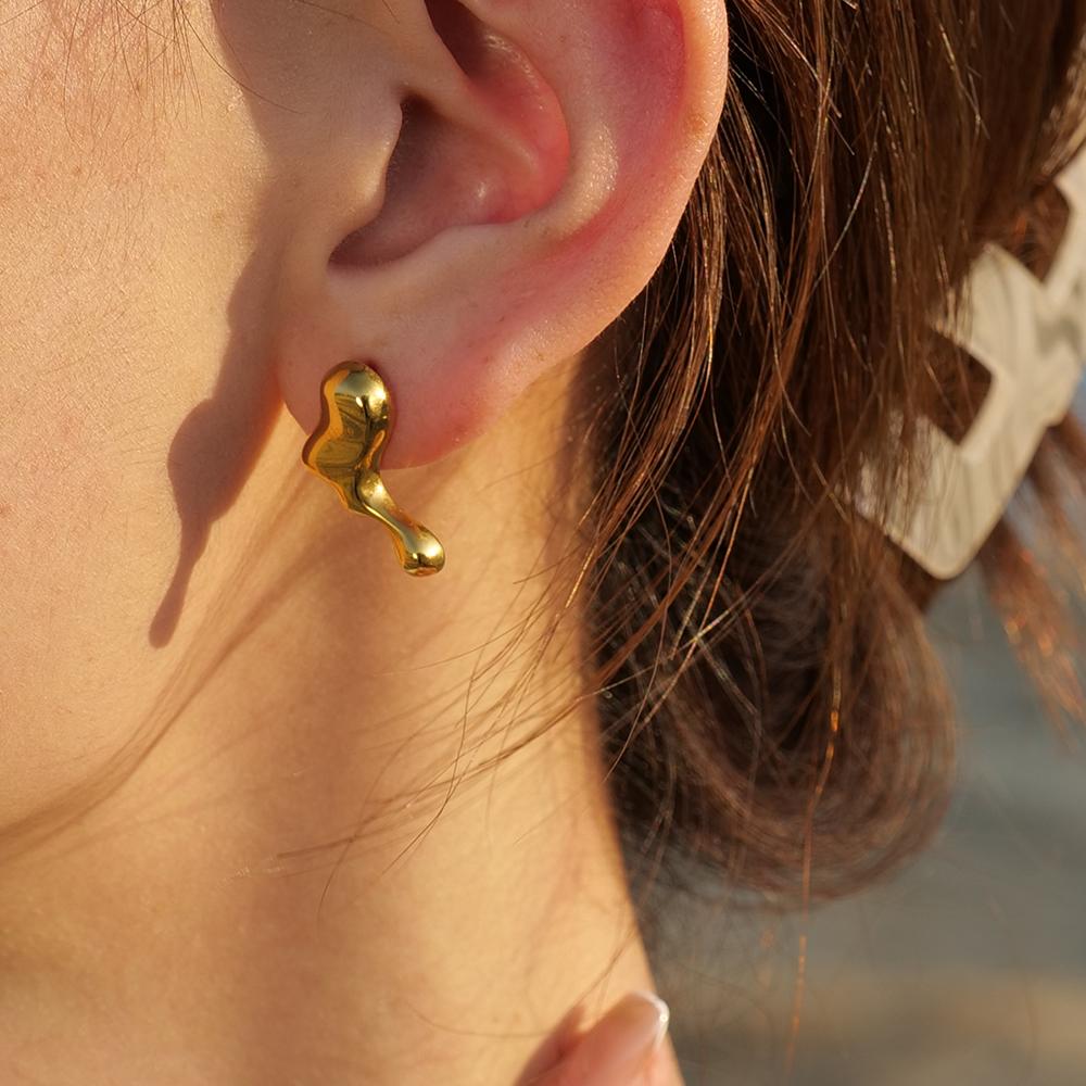 Yori Stainless Steel Golden Irregular Creative Stud Earrings for Women Trendy Metal Texture 18 K Earrings Golden Accessories