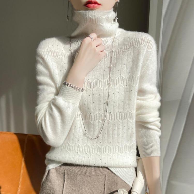 Nowoczesny Damski Sweter z Golfem Grubo Dziergany Zimowy Pulower 100% Wełna Swetry Nowa Saga Damskie Bluzki