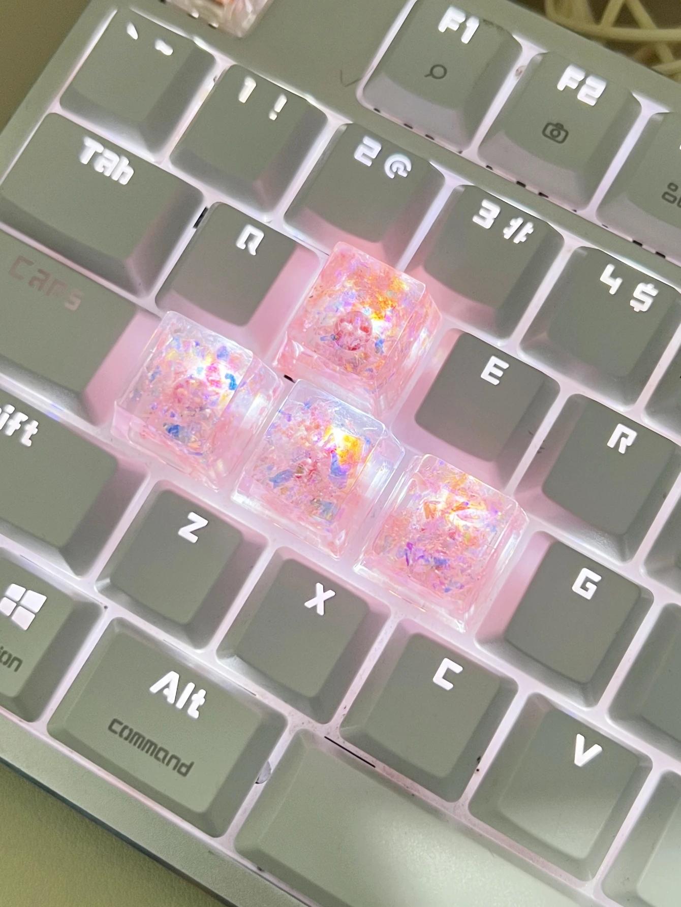 

4Pcs High Quality Hot Sale Colorful Translucent Key Caps Cross Shaft Mechanical Keyboard Keycap keycaps keycaps anime розовый