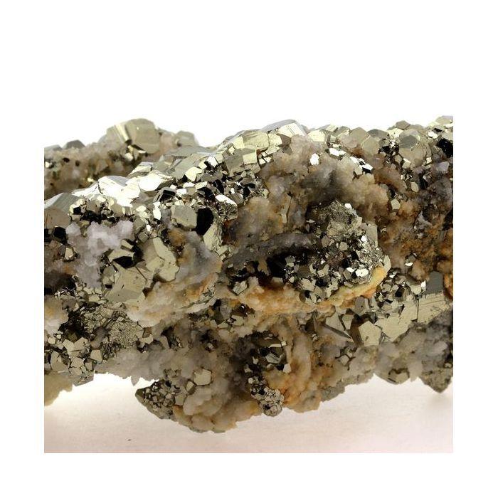 Pirită + Cuarț 8105.0 carate