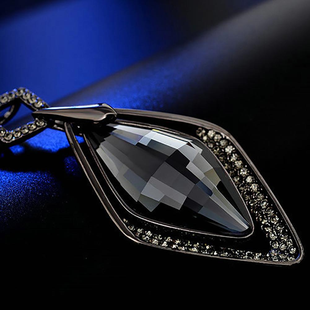 Faux Gemstone Rhinestone Rhombus anheng genser kjede kvinner halskjede