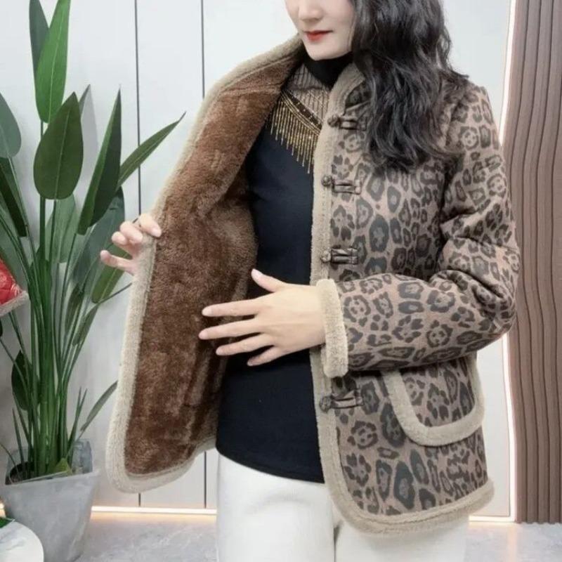 Winter New Velvet Buckle Floral Cotton-padded Clothes Fashion Old Mother Thick Coat Cotton-padded Clothes