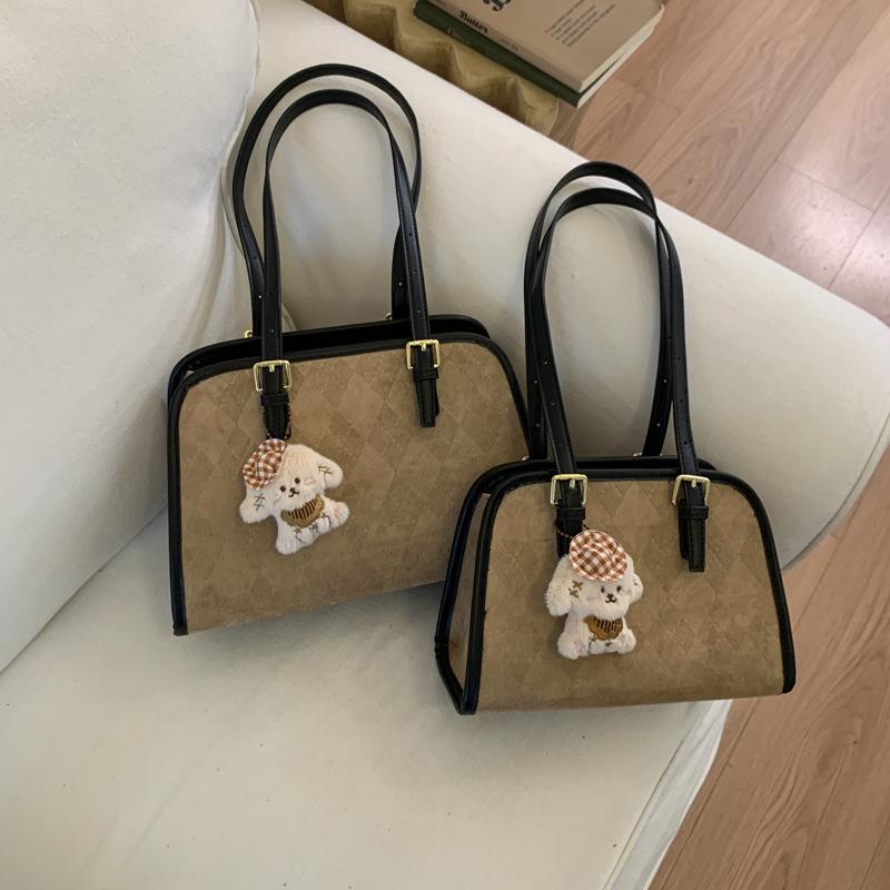 

Simple underarm bag large capacity women s 2025 autumn new portable pillow bag fashionable retro niche commuter bag No Pendant