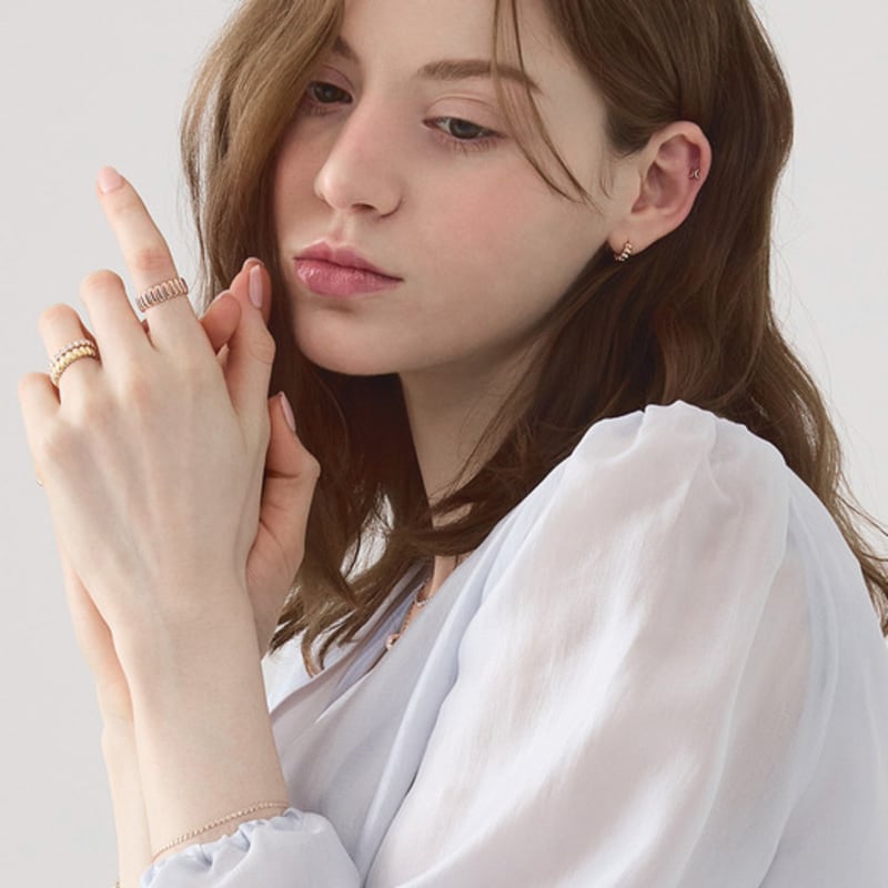 Own 14K Gold Starry Piercing