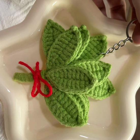 Woven Keychain Handmade Pomelo Leaf Design Lucky Charm Keychain Hand-Crocheting Decorative