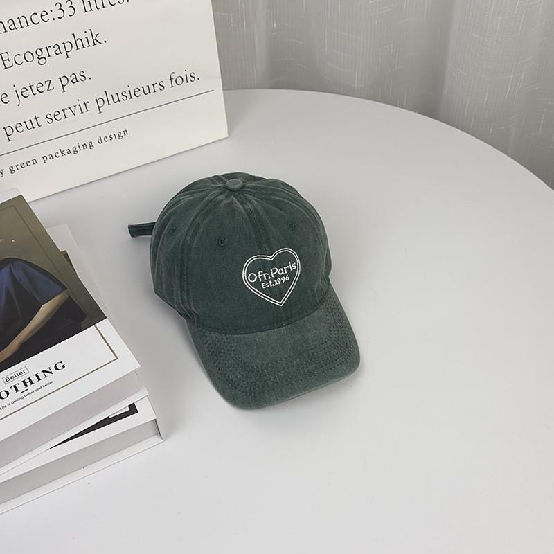 Cotton Baseball Cap For Couples With Heart Embroidery Sunshade Casual Summer Accessory