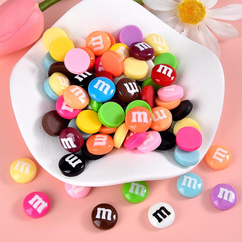 Çizgi Film M&M's Makaron Çikolata Reçine Takı Telefon Kılıfı ve Stand Yama