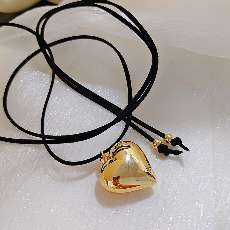 Adjustable Chain Choker Simple Large Love Heart Pendant Necklace For Women Fashion Jewelry Gifts