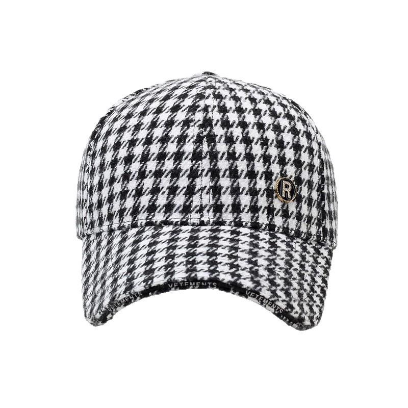 Women's Autumn/Winter Houndstooth Plaid Baseball Cap - Korean Style Fashion, Casual, Versatile, Outdoor Warm Hat.