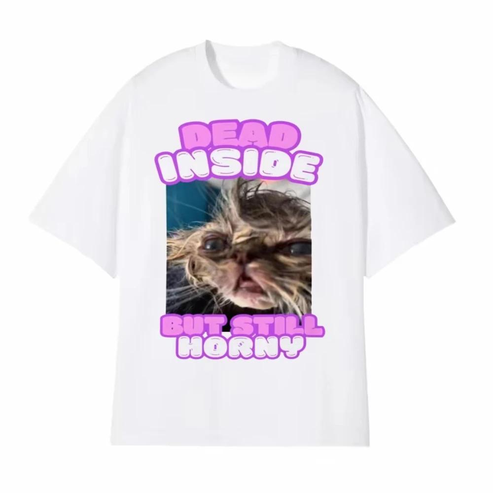 A Funny Cat Emoji Tshirt with A Dead Heart But Still Thirsty Featuring A Retro Style and Fashionable Cute DesignPersonality