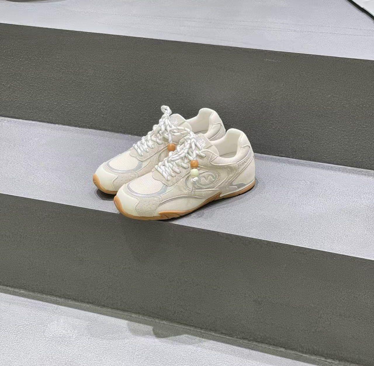 

Autumn height increase 5 women s shoes yellow women s platform leisure sports versatile 40