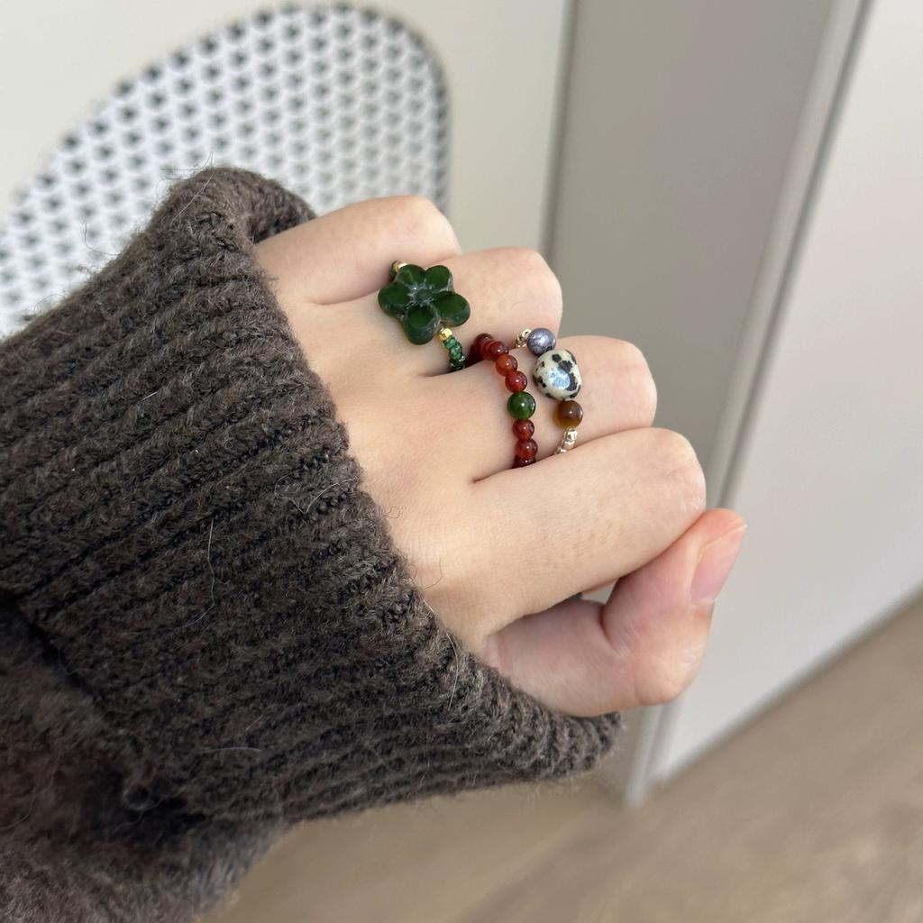 Color crystal beaded ring  niche design sense high-end finger ring light luxury temperament all-match ring accessories