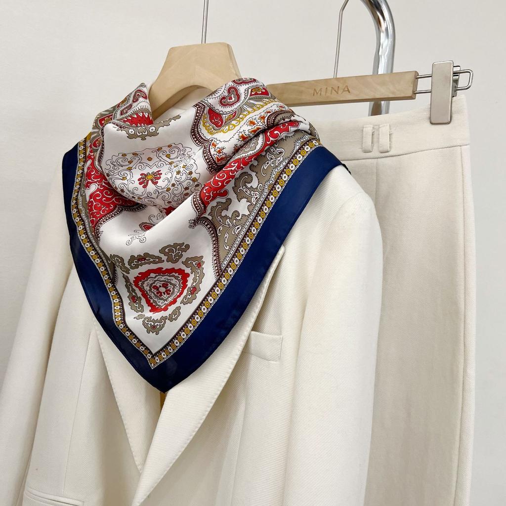 Three-dimensional Letter Printing New Small Square Scarf Accessories Silk Scarf Career Dress Neckerchief Versatile Silk Scarf