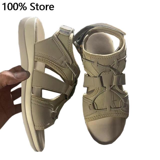 Sandales Chaussures pour Femmes Nouvelles Sandales de Mode Sandales à Bout Ouvert pour Dames Chaussures Rondes Confortables Sandales Plates de Plage