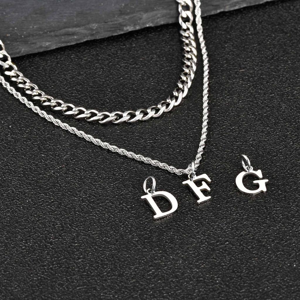 Vnox Set di 2 Collane per Uomo Donna, Acciaio Inossidabile Ciondolo Lettera Iniziale A-Z Catena Intrecciata e Catena Cuban Link Choker Nuovo