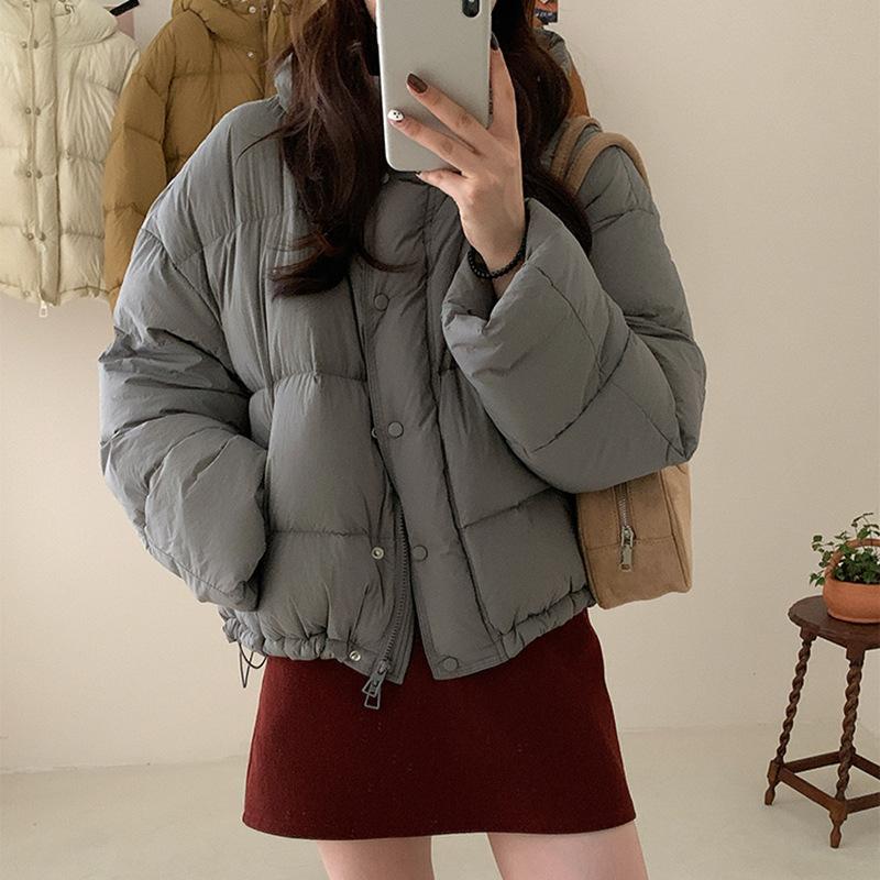 Nine-color candy bread down jacket women's short 2024 new milk huhu puff feeling thickened white duck down jacket tide