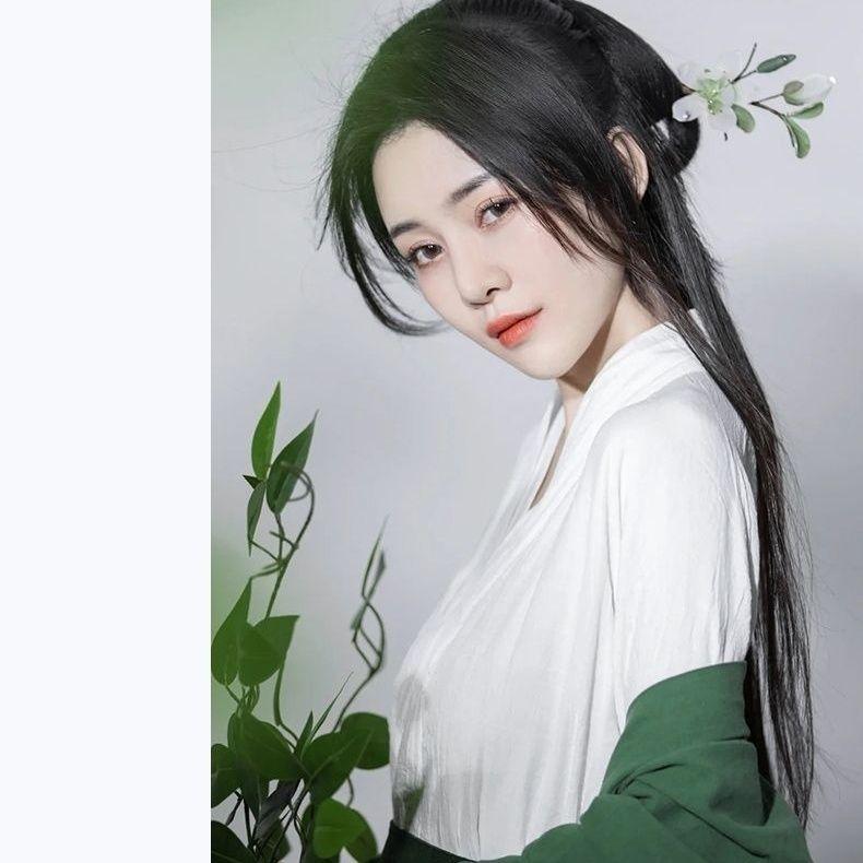 Čínský styl dynastie Wei a Jin Hanfu Jednobarevná víla Hanfu s velkými rukávy a elegantním oblečením