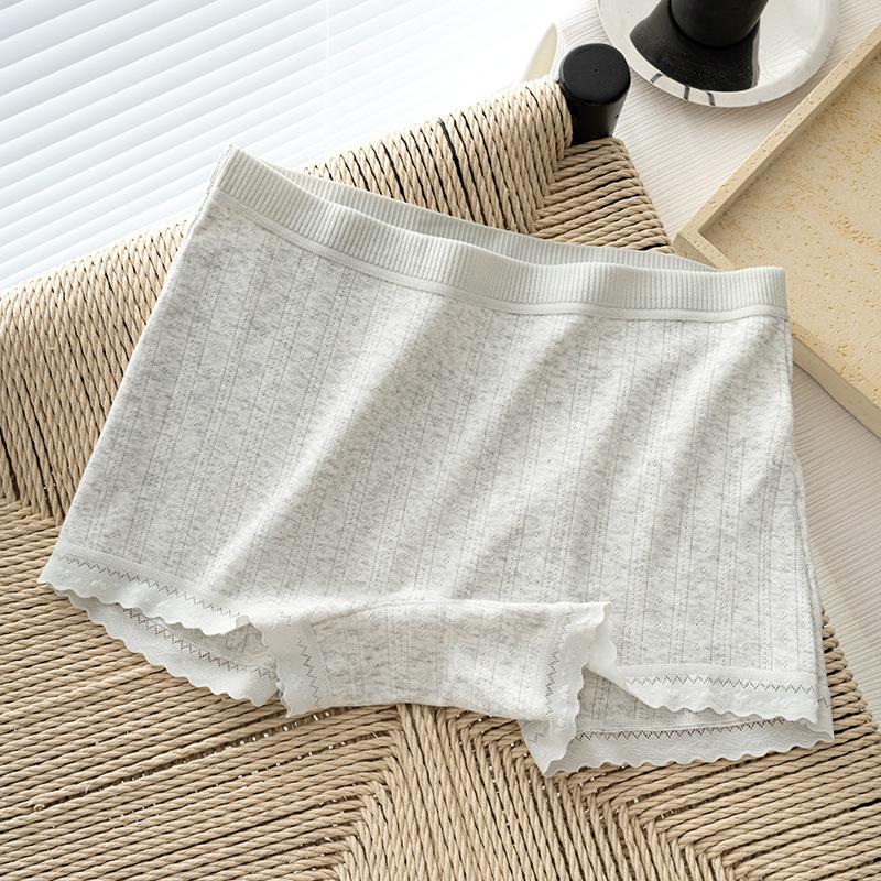 Women's Spring and Summer Floral Cotton Anti Bacterial Crotch Flat Angle Underwear