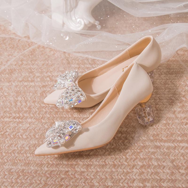 Dámské boty na tenkém podpatku, podzimní novinka, špičatá špička, mělký výstřih, s mašlí s kamínky, protiskluzové boty s nízkým svrškem