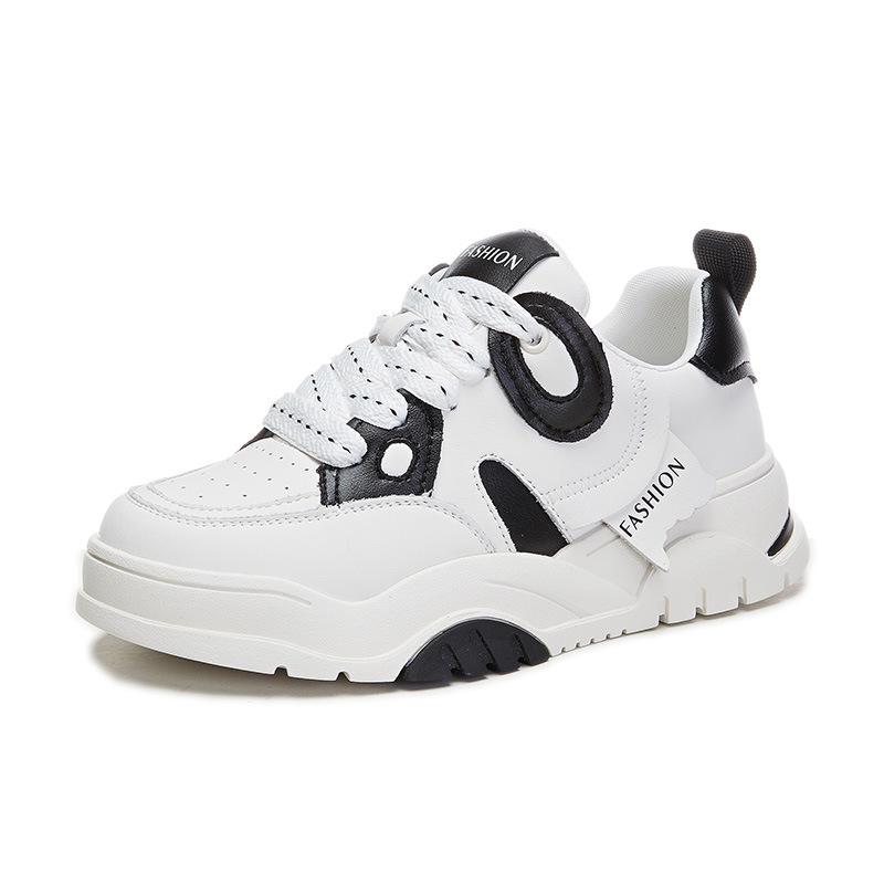 New little white shoes women's 2025 spring thick baseplate shoes women's single shoes flat bottom women's casual versatile panda women's shoes