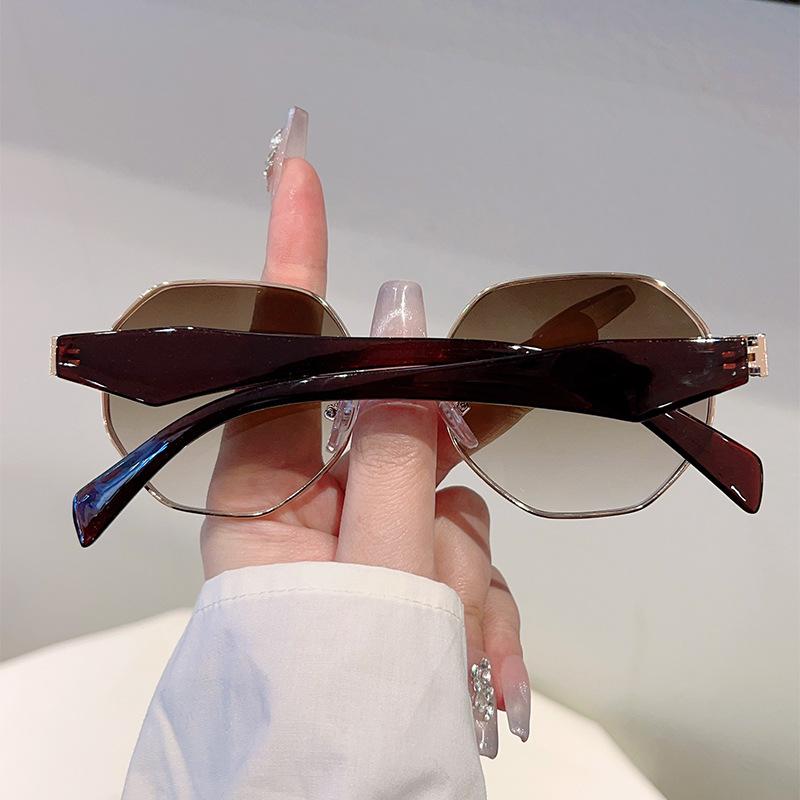 Y2K Polygon Sunglasses Women Men Vintage Steampunk Hip Hop Metal Shades UV400 Luxury Brand Designer