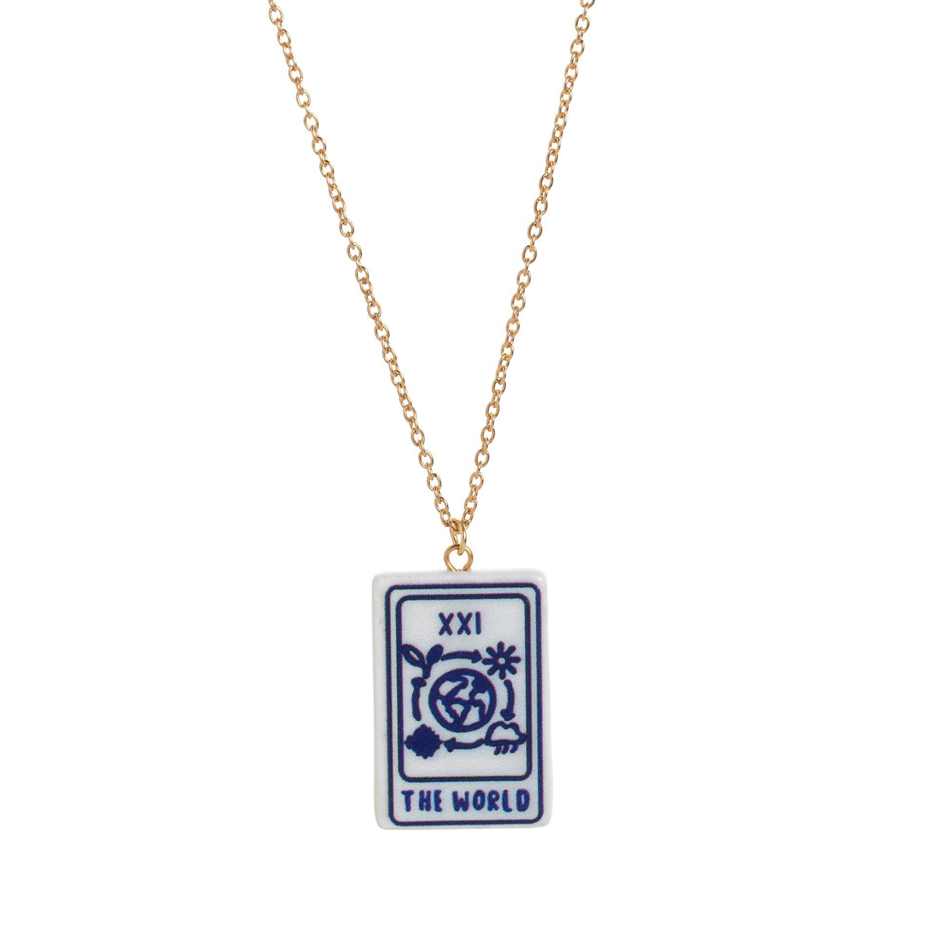 Gold-Plated Retro Tarot Card Necklace with Sun, Moon, Stars, and Heart Pendant - Stylish Clavicle Chain, Colorfast Finish.