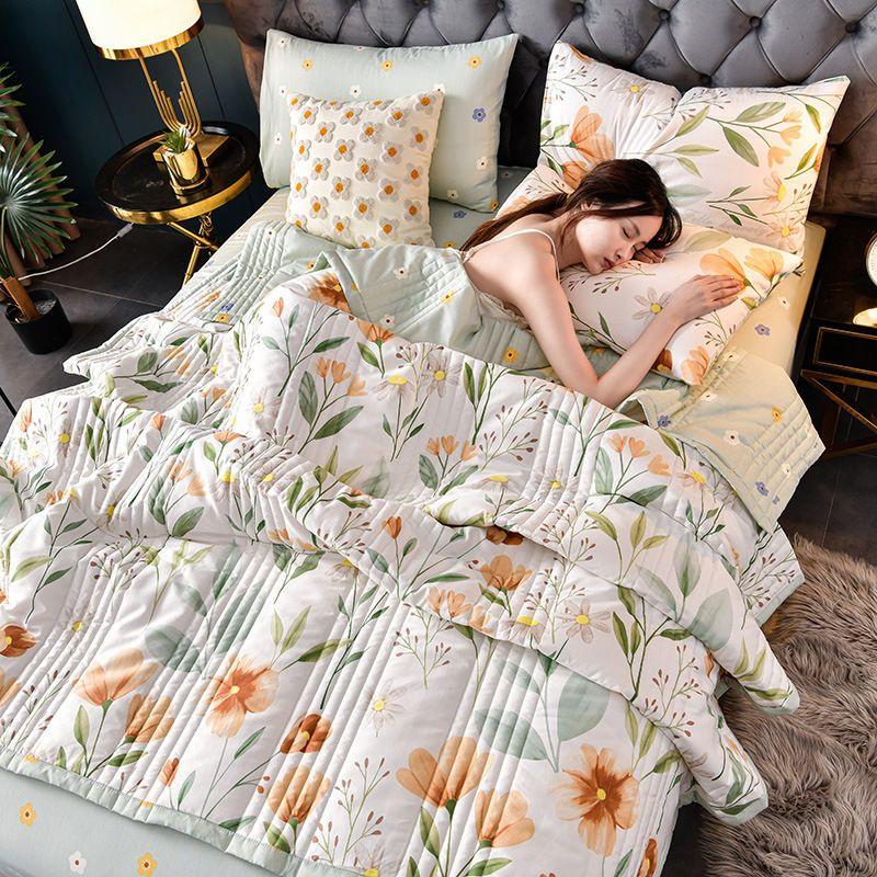 Simple Modern Air Condition Thin Blanket Summer Quilt Cotton Fluffy Plaid Blanket on The Bed Comfortable Comforter