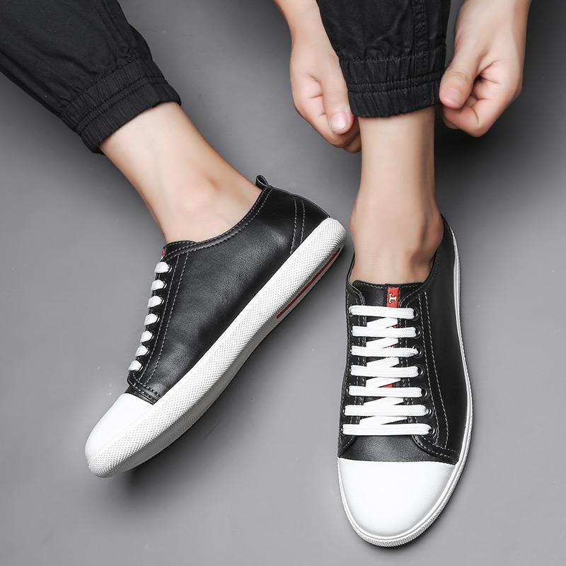 Mångsidiga Stilrena Sneakers för Män Läder Herr Casual Skor Halkfria Herr Andningsbara Skateboardskor Märke Herr Bekväma Flats