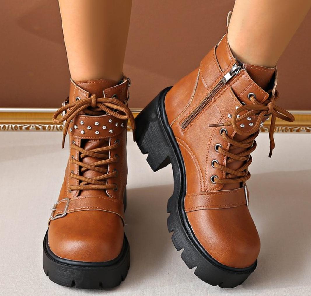 

Модные женские ботильоны на платформе, винтажные ботильоны на толстой подошве на шнуровке в британском мотоциклетном стиле, дизайнерская обувь для улицы, женские zapatos de mujer 43 коричневый