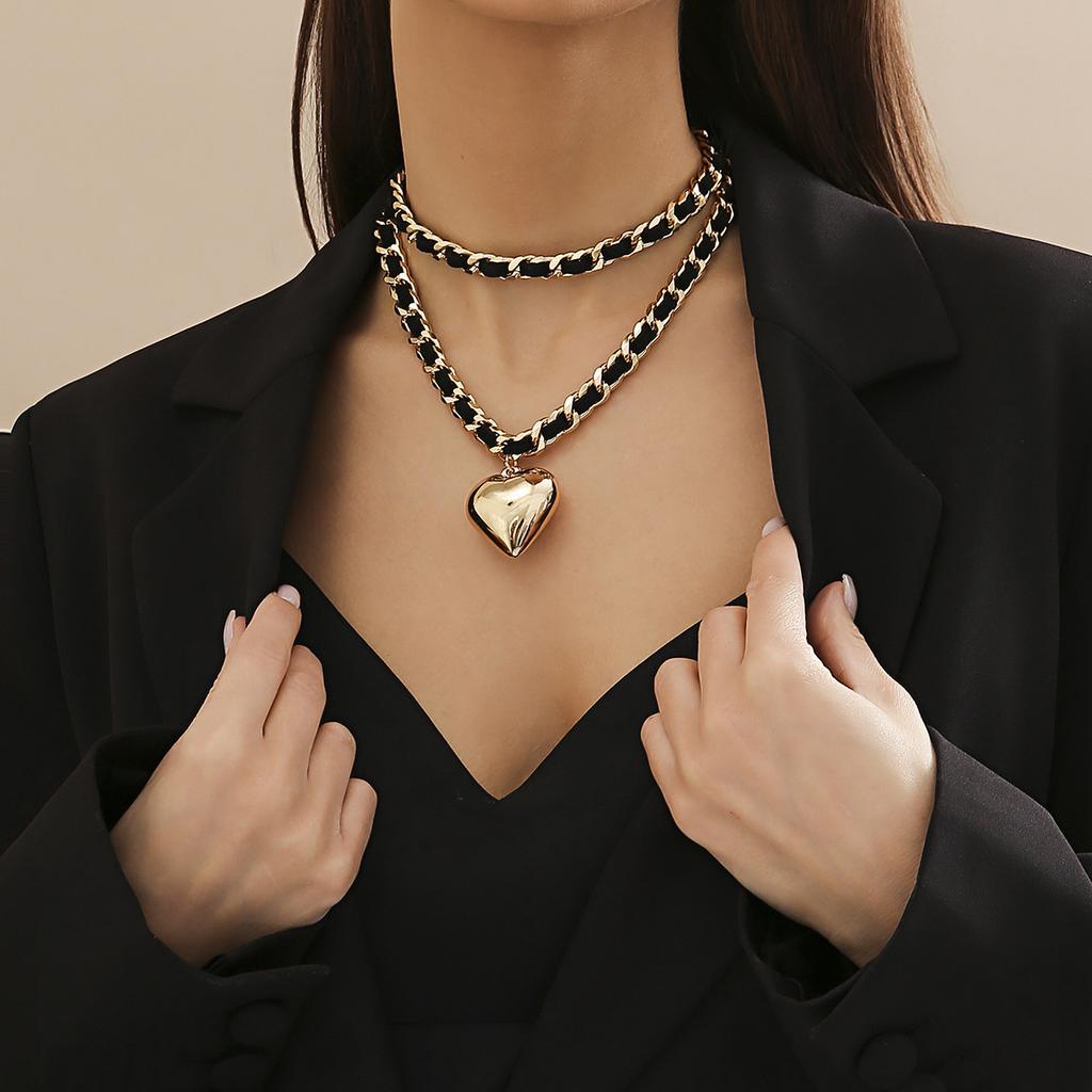 Temperament Flannel Chain Small Fragrant Necklace Retro Love Versatile Double-layer Necklace