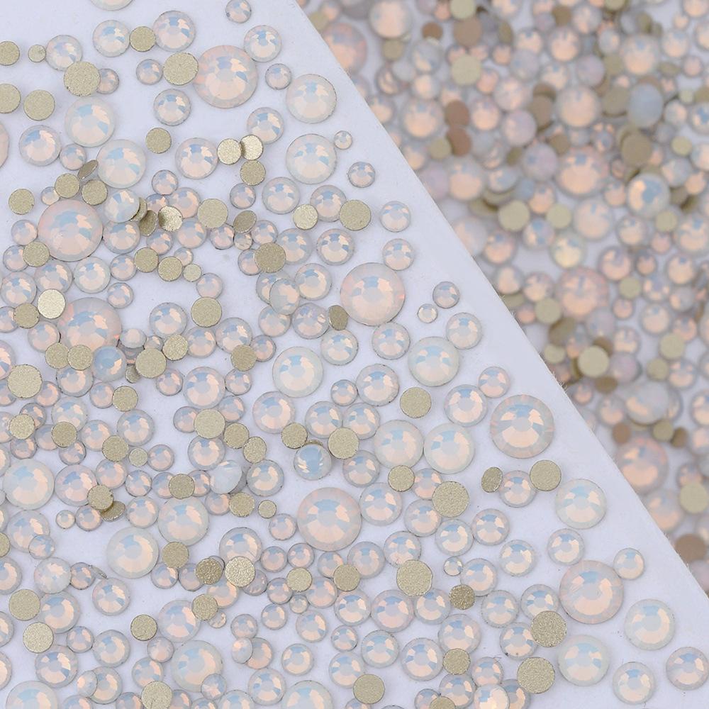 Pujiang Nail Art Strass Goldener Boden Gemischte Größe Flachboden Diamant Ungefähr 1440 Glas Aufkleber Diamanten Farbige Kleine Runde Diamanten