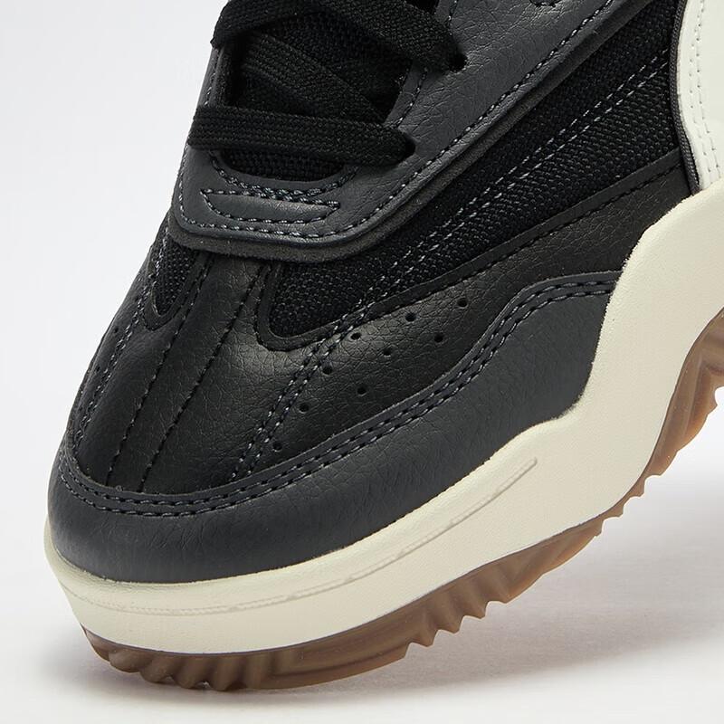 Puma TIFOSI Unisex Classic Low-Top Sneakers