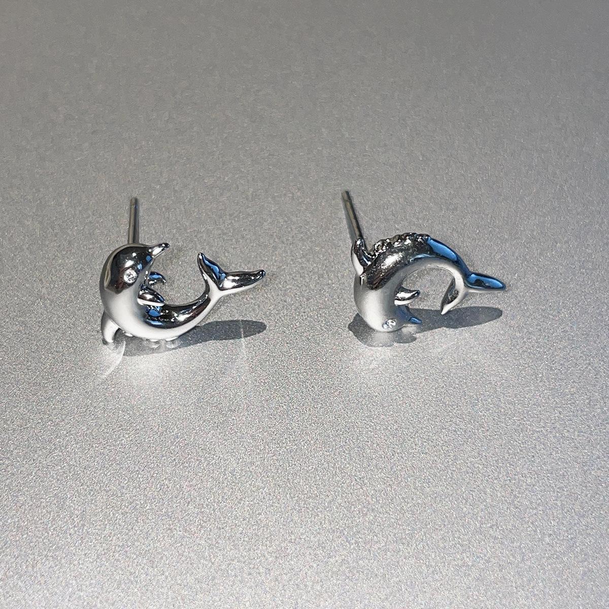 

925 серебряные игольчатые серьги-гвоздики в виде дельфина женские Mori универсальные высококачественные нишевые серьги-гвоздики модные минималистичные серьги-гвоздики 925 silver needle