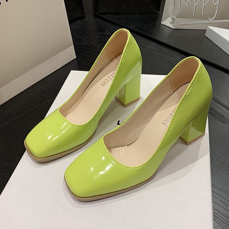 

2025 autumn new dopamine color scheme high heels round head light mouth thick heel large size fashion shoes 40 зелёный