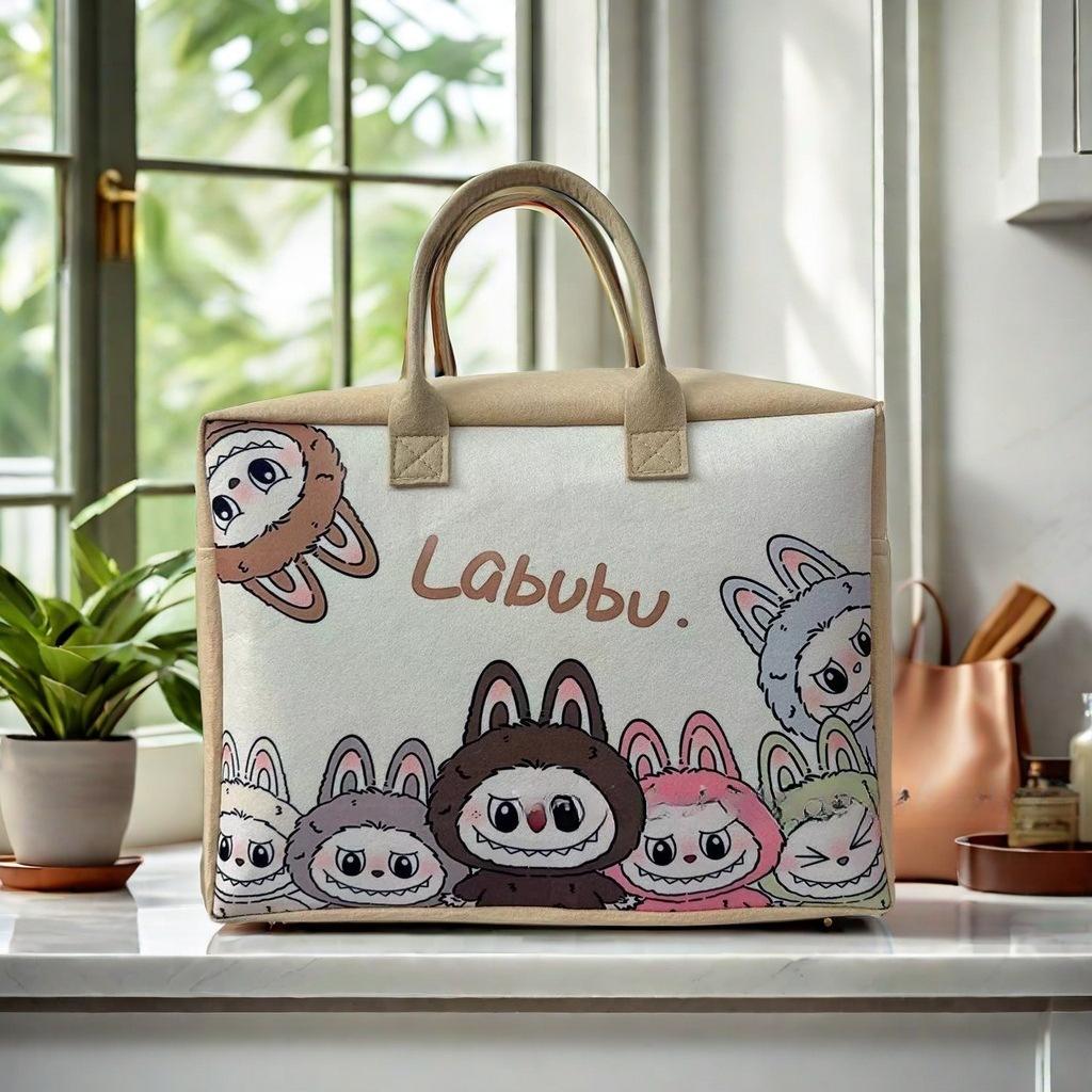 Nová labubu kreslená plstěná přenosná ruční jednoduchá dětská taška tote taška na obědový box úložná taška taška na jídlo