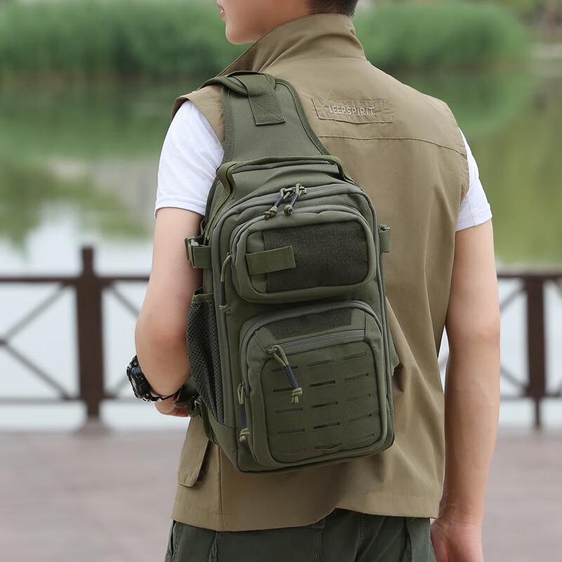 Portable Fishing Lure Crossbody Chest Bag