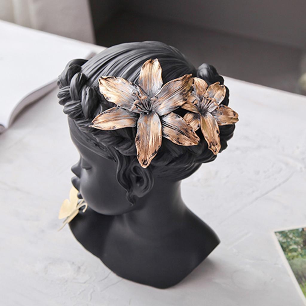 Buy Nordic Girl Art Sculpture Ornament 