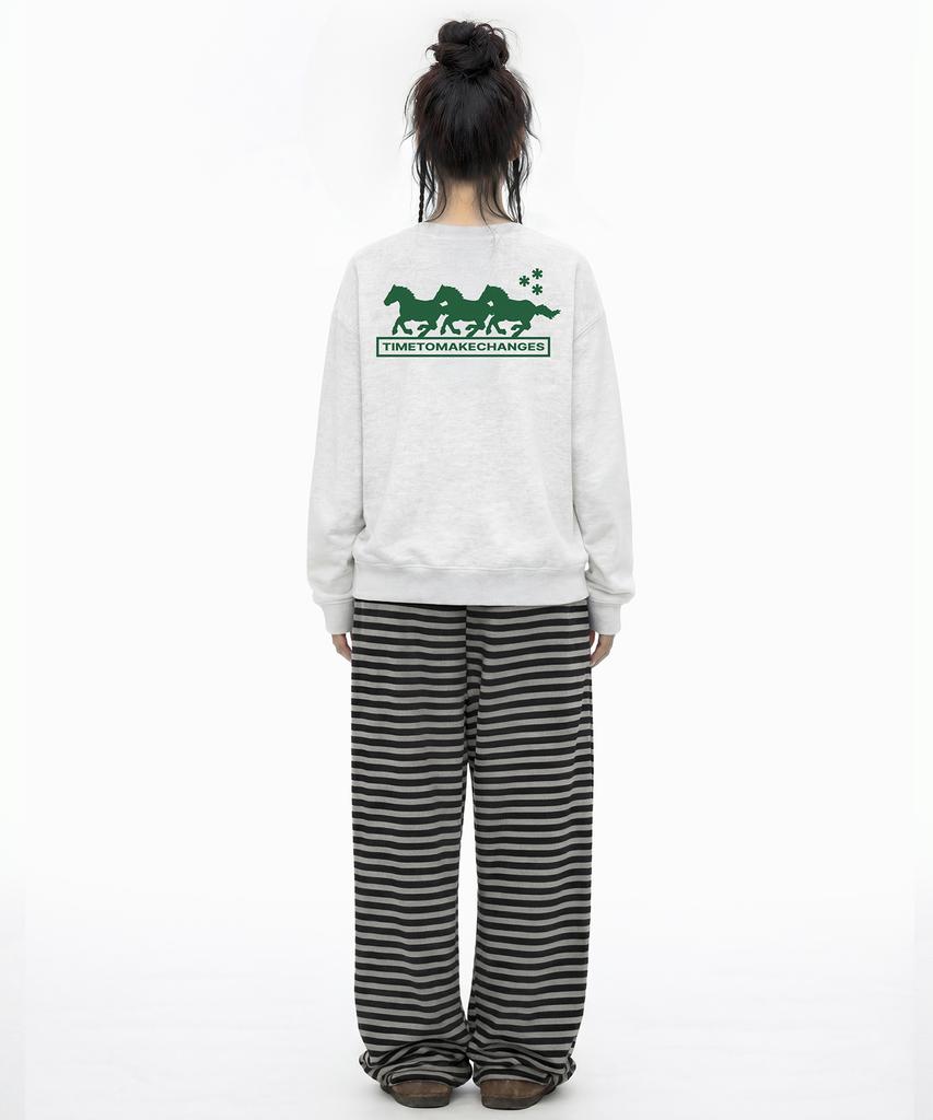 GRAVER [Unisex] 3 Horse Sweatshirt_5 Colors
