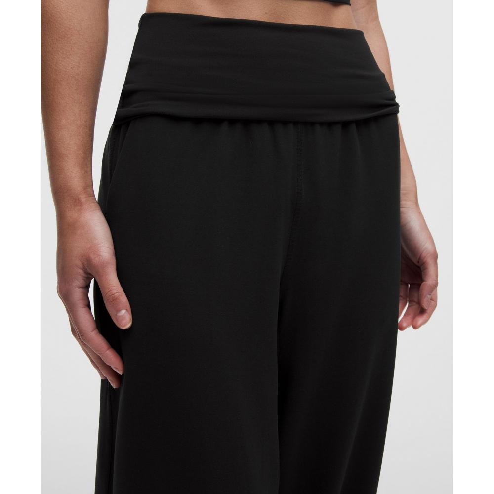 Lullulemon Align™ Foldover Relaxed Jogger *Asian Fit Blk