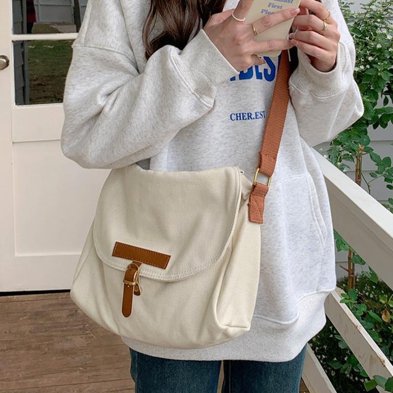 Wind large capacity canvas bag versatile retro simple casual commuting shoulder bag college student class messenger bag