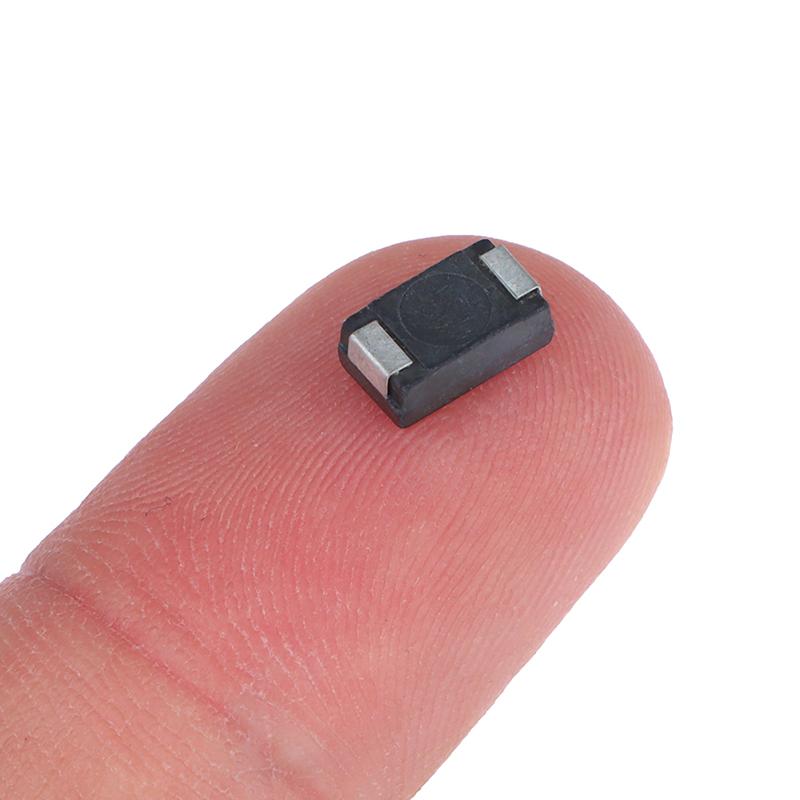 

10Pcs 6.3V470Uf 477J 470Uf 6V D7343 Тип D Танталовий конденсатор