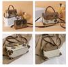 Dámská prémiová retro luxusní crossbody kabelka - evropský a americký styl, špičkový odznak, horký prodej malé kabelky